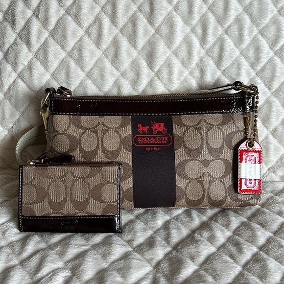 Coach Handbags - Coach Heritage LeatherWare Stripe Shoulder Bag with NWT Mini Skinny ID Case